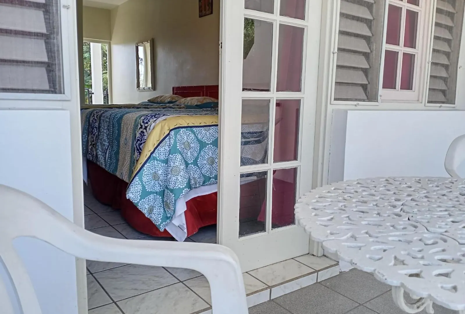 Ridgeway Guest House contacts